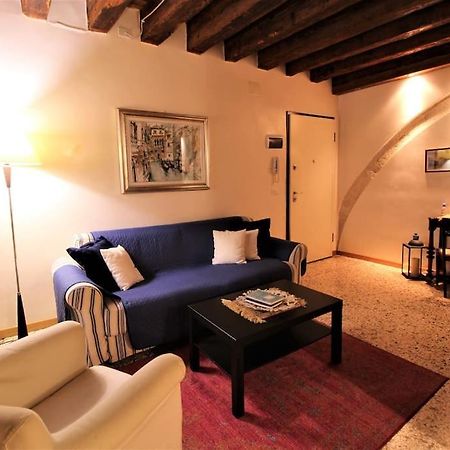 San Marco Charming Apartment With Canal View Venedig Exteriör bild